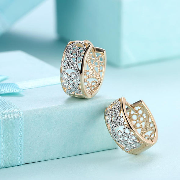 Eternity™ Filigree Earrings in Gold